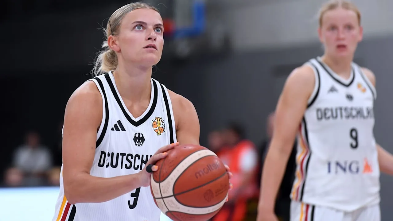 (S+) Basketball-Doku »Macherinnen«: Ein Team, in dem eine Lehrerin auf die Topstars aus der US-Liga trifft - Spiegel